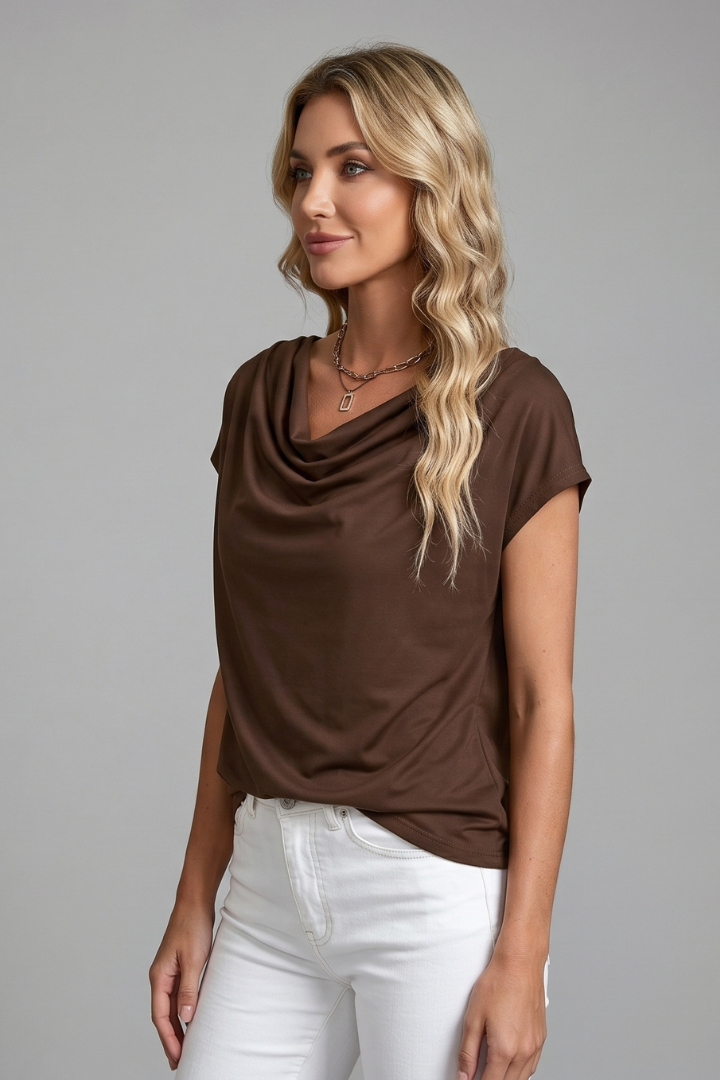 Dame bluse med drapperet halsudskæring og draperet front