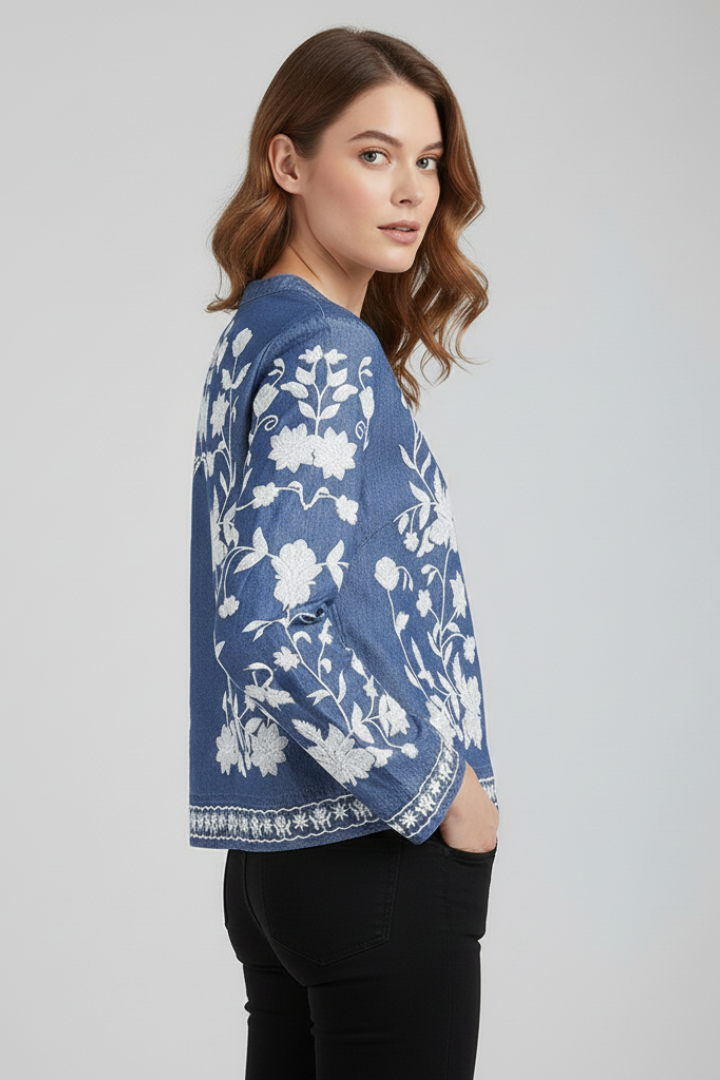 Dame Broderet Bluse med Floral Pattern og Lange ærmer