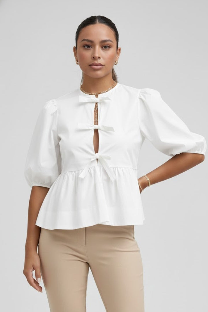 Dame Peplum Bluse med Pufærmer