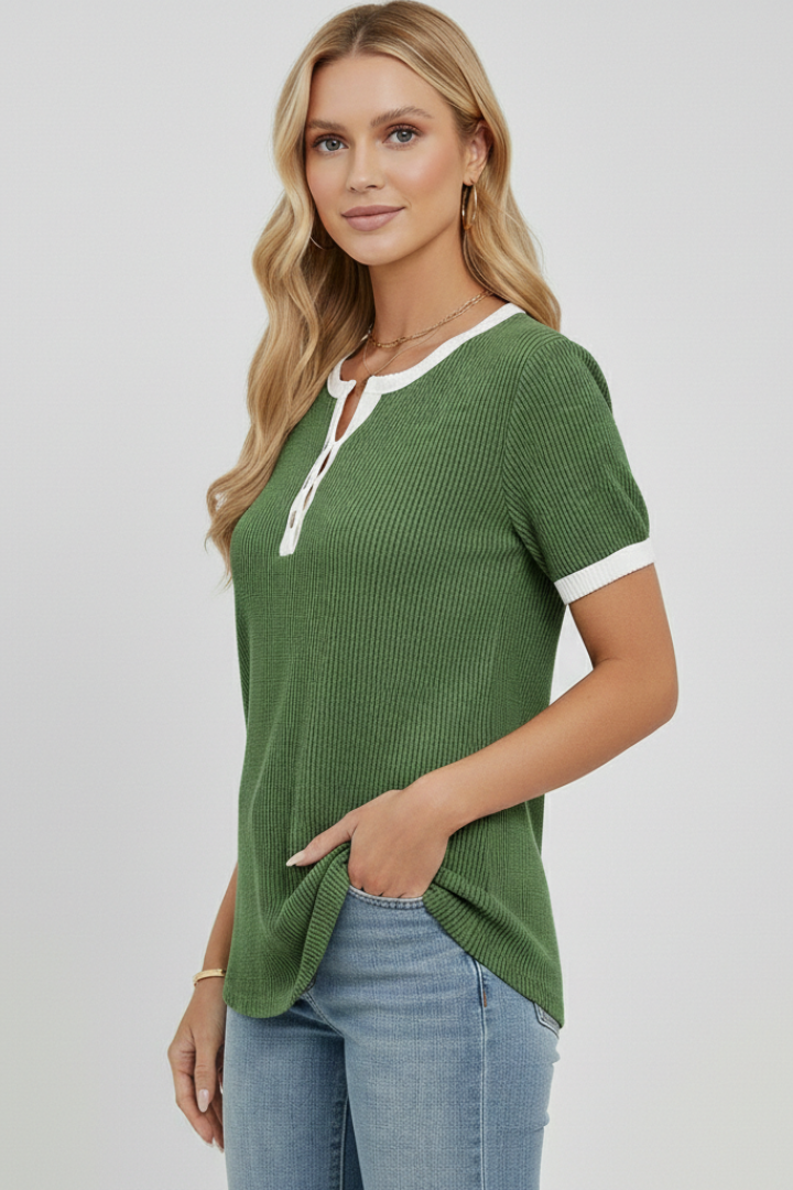 Dame T-Skjorte med Henley Halsudskæring og knap Placket