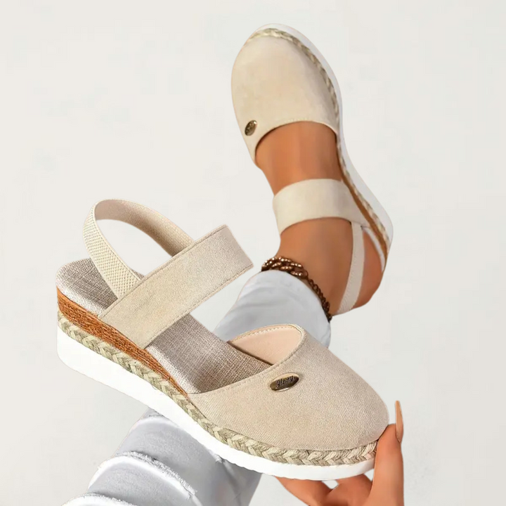 Women's Orthopedic Cushioned Sandals for Vacation — view 1