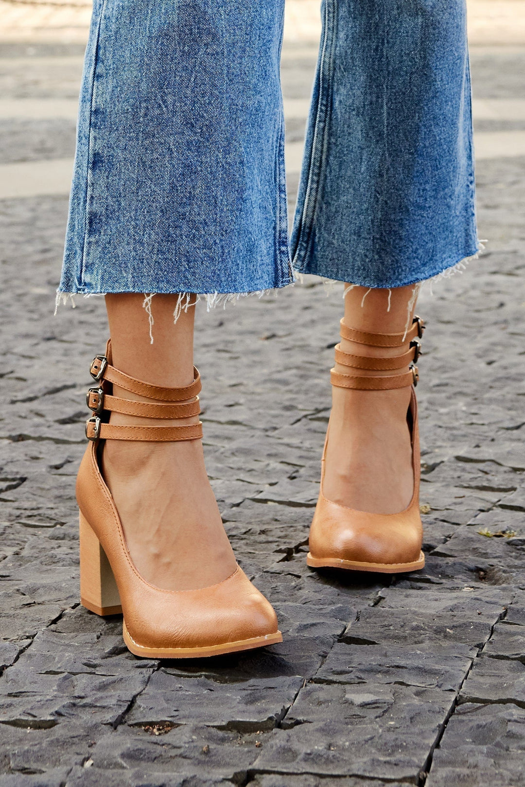 Heulwen | Women's Triple Buckle Block Heel Ankle Boots