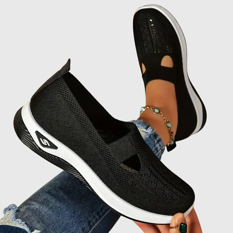 Women's Orthopedic Cushioned Sandals for Vacation — view 1