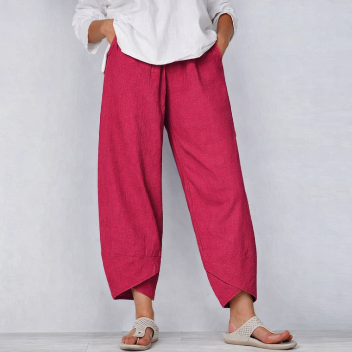 Jessamine | Women's Cropped Trousers for Cold Weather in Red