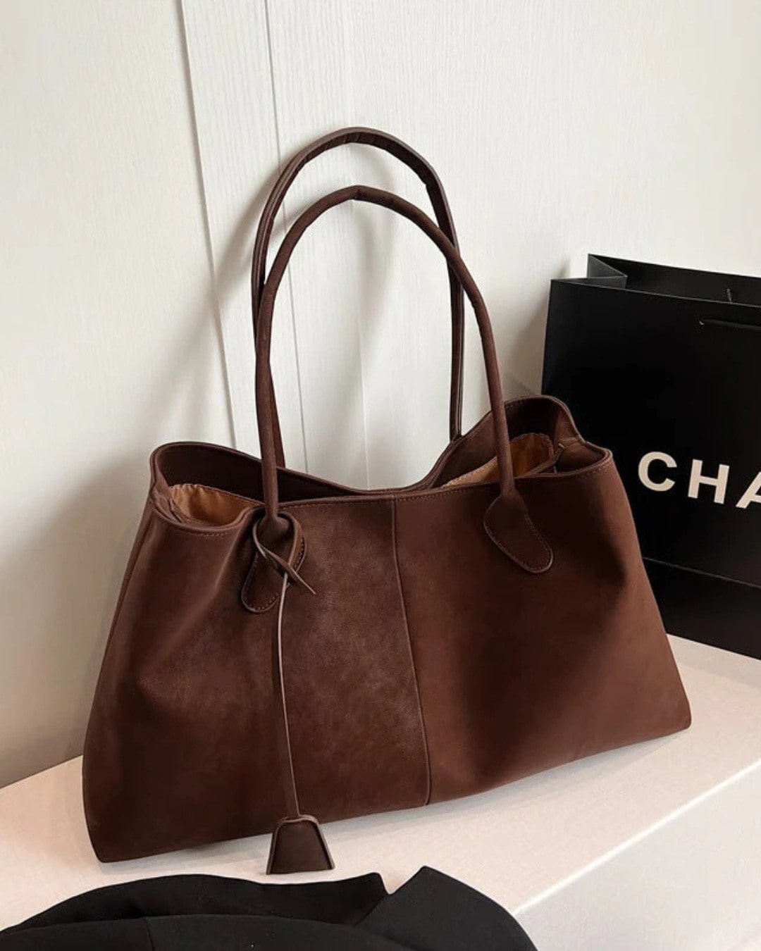 Nola | Women's Faux Leather Slim Large Tote Bag