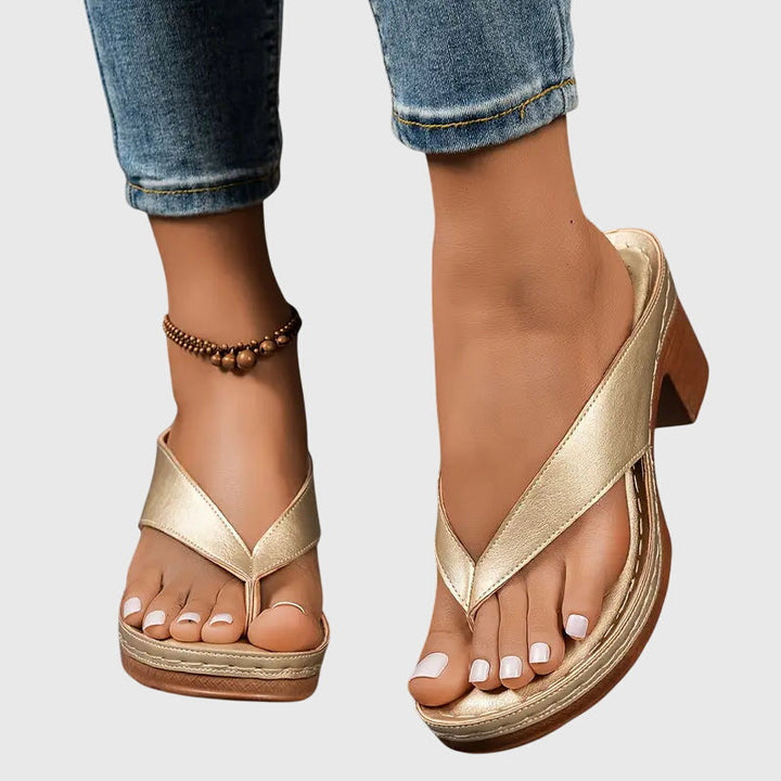 Women's Orthopedic Non-Slip Sandals for Sunny Days — view 1