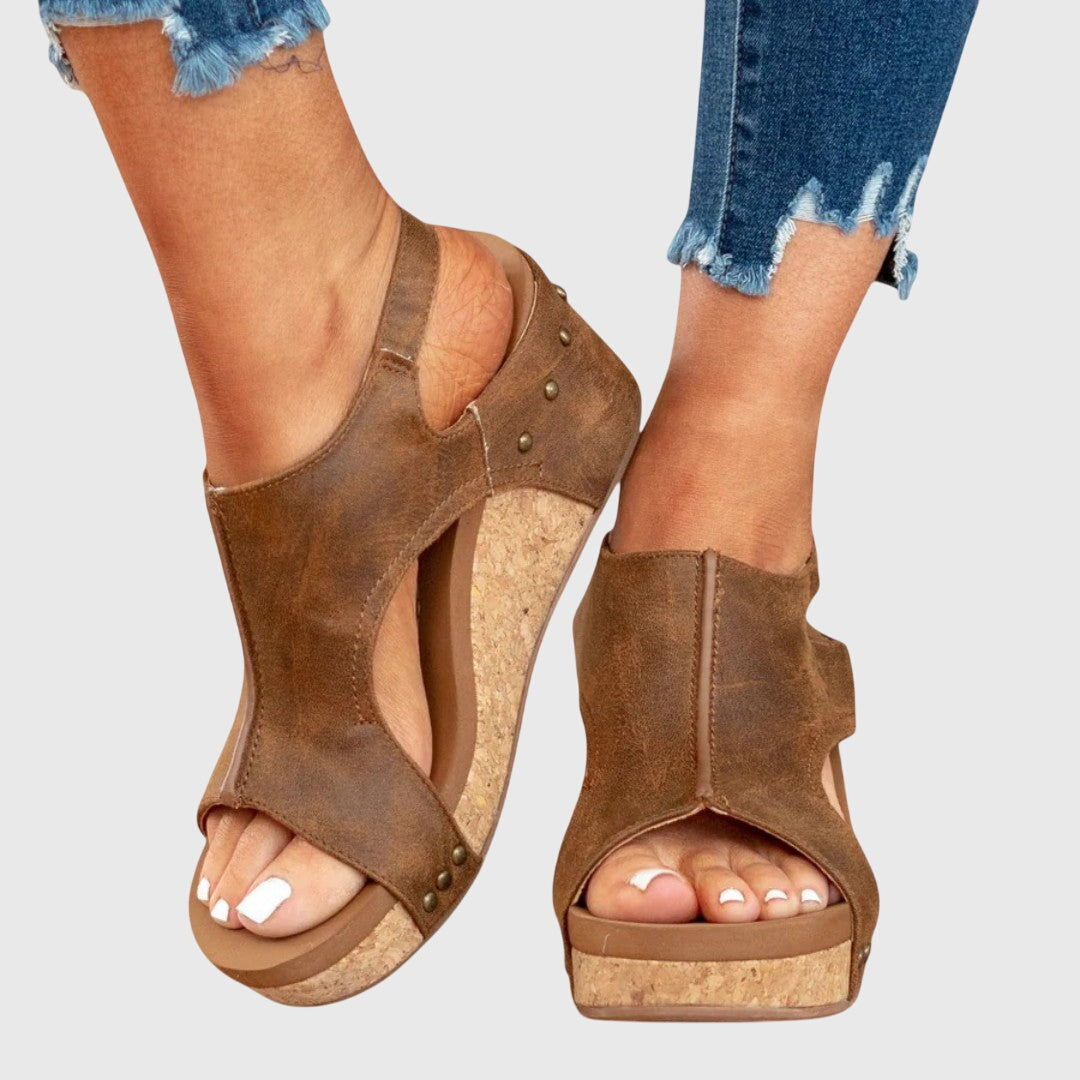 Women's Orthopedic Cushioned Wedge Buckle Sandals for Walking — view 10