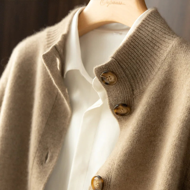 Valda | Women's Ribbed Collar Button Cardigan