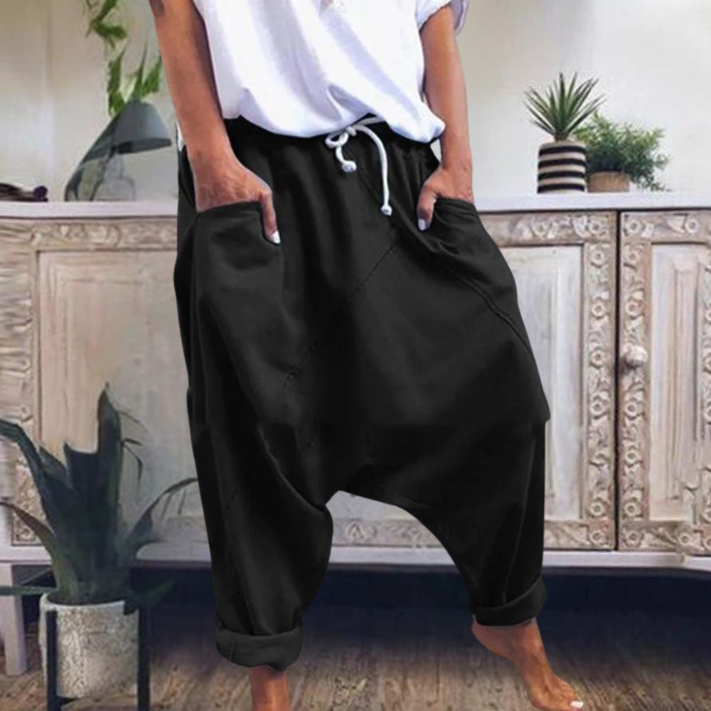 Norah | Women's Trousers for Fall and Winter in Black