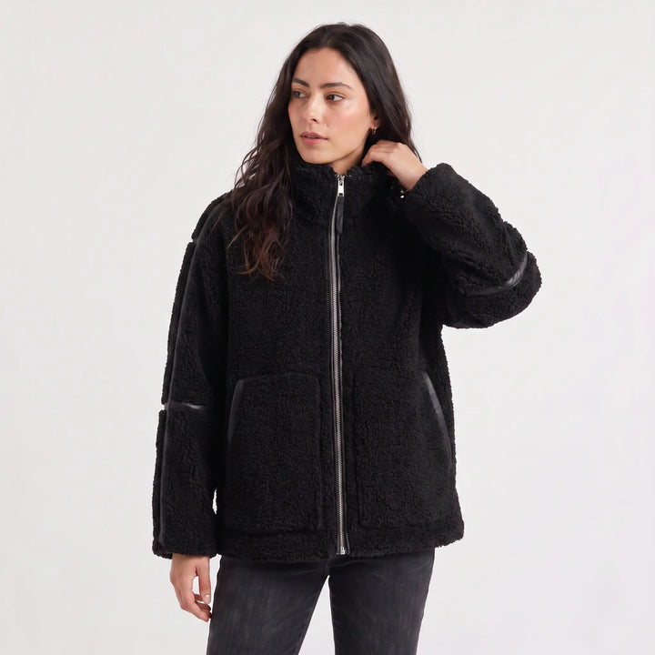 Gwenllian | Women's Oversized Teddy Fleece Coat for Cold Weather