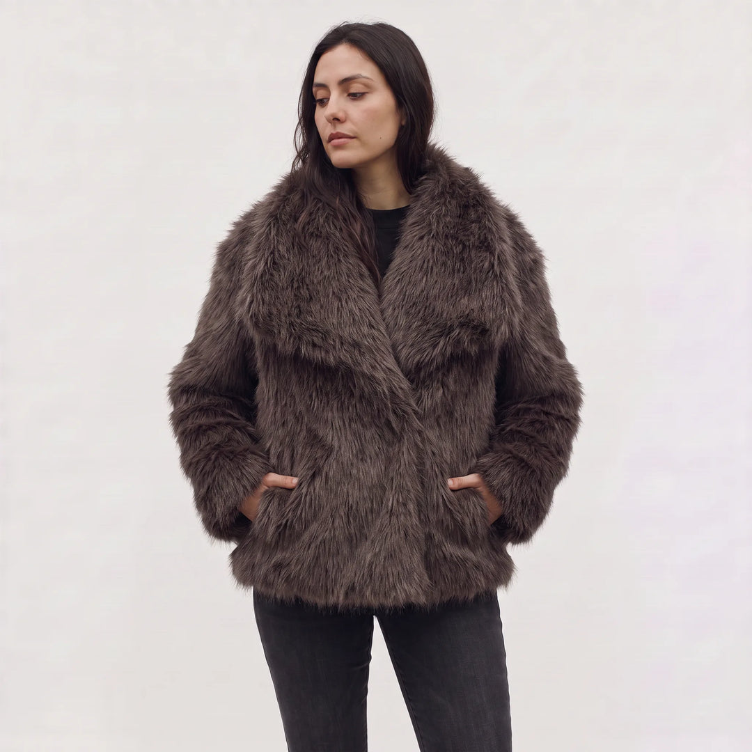 Nerine | Women's Oversized Faux Fur Coat for Cold Weather