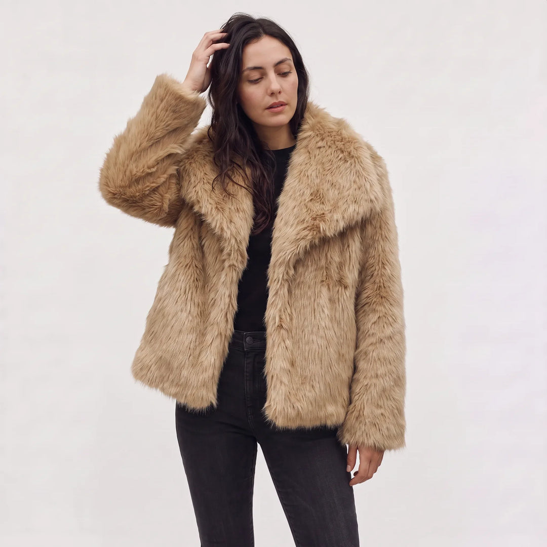 Nerine | Women's Oversized Faux Fur Coat for Cold Weather