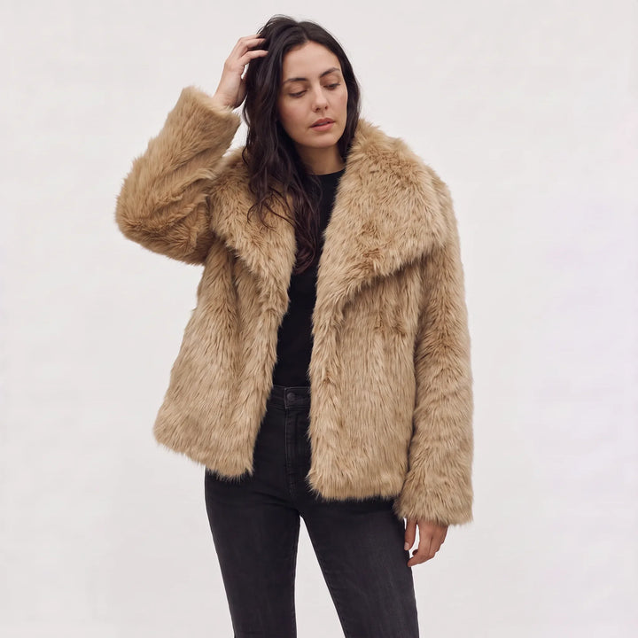 Nerine | Women's Oversized Faux Fur Coat for Cold Weather