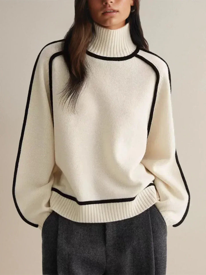 Genevieve | Women's Turtleneck Oversized Roll-Neck Jumper for Fall and Winter in White