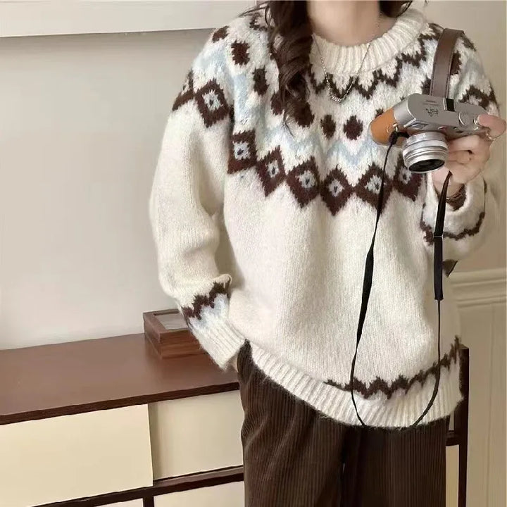 Bronwyn | Women's Jumper for Everyday Wear in White and Brown