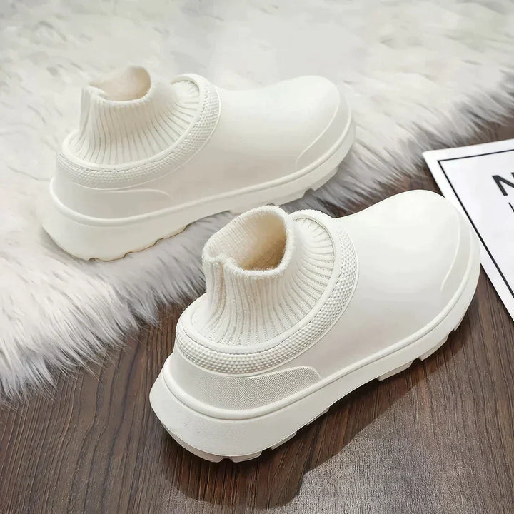 Rowan | Women's Fleece-Lined Slip-On Walking Shoes