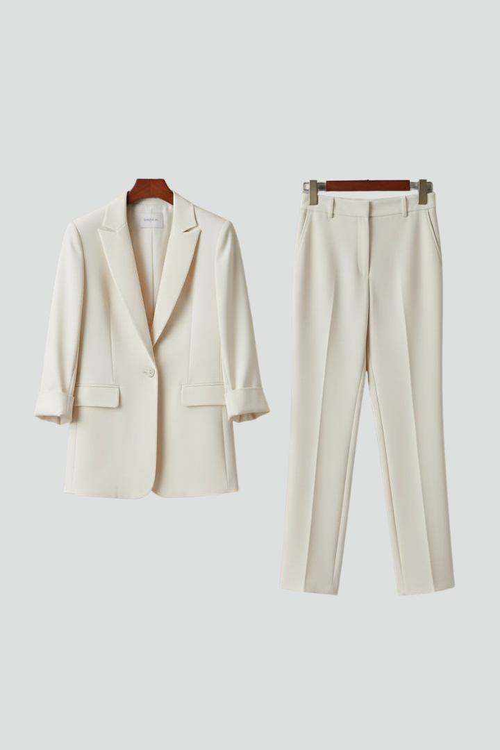 Anzug-Set für Damen – Figurbetontes Blazer & gerade Hose für Business