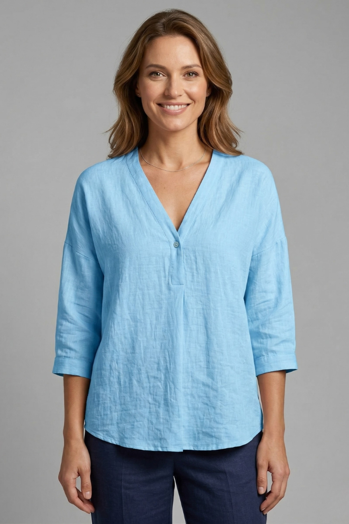 Dame Bluse med Rund hals og Knaplukning