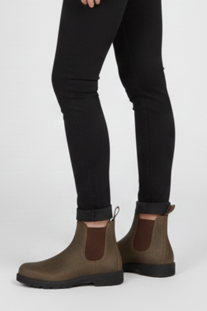 Sinead | Women's Chelsea Boots with Elastic Panels and Pull Tabs