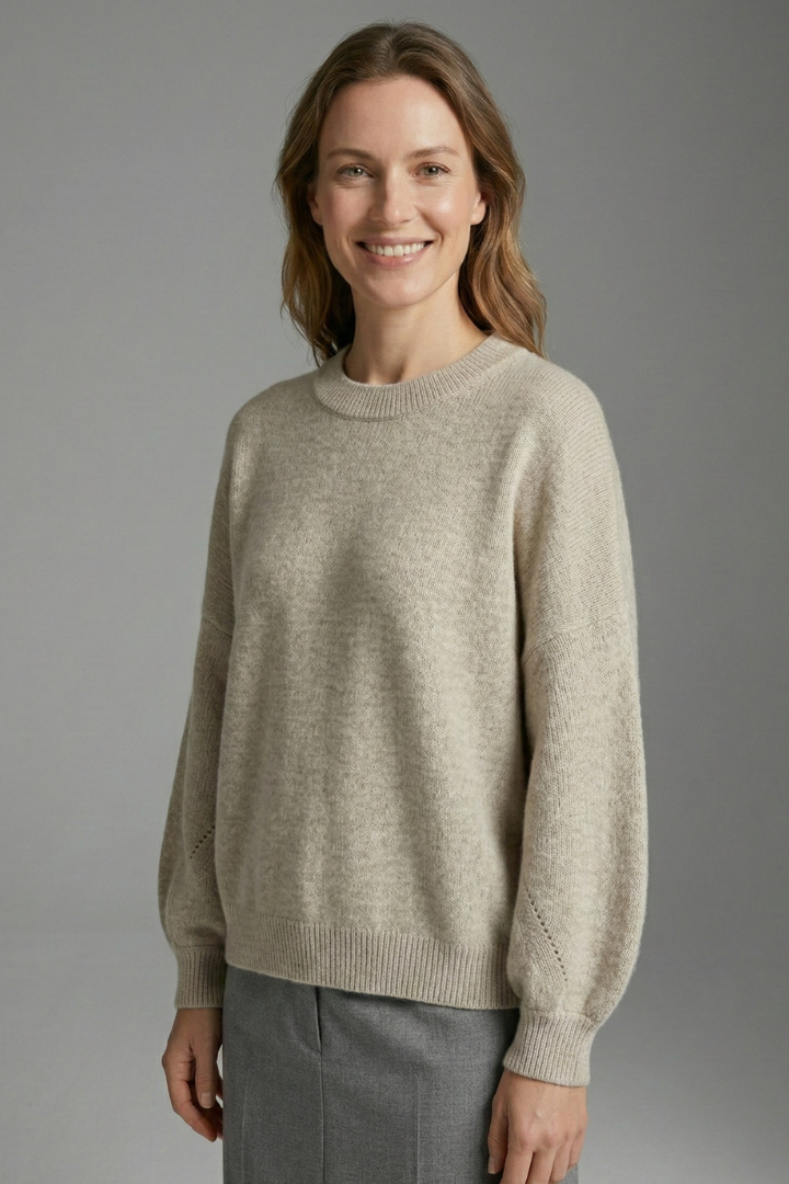 Eldora | Women’s Jumper with Round Neck and Ribbed Cuffs