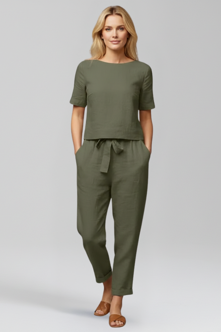 Damejumpsuit med Rund halsudskæring og Side Lommer