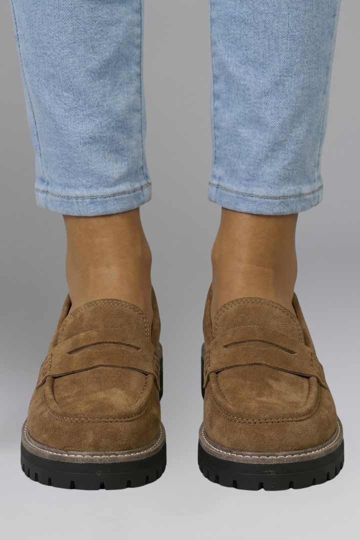 Sibyl | Women's Leather Loafers with Lug Sole for Everyday Wear