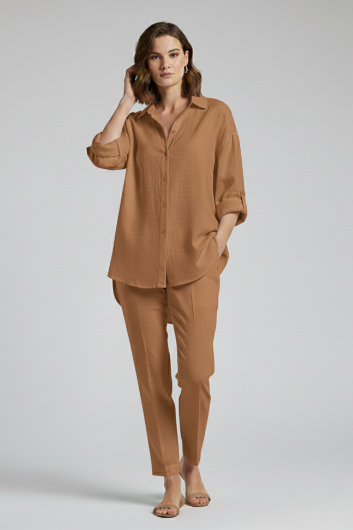 Dame Long Bluse med Knaplukning og Afslappet Form