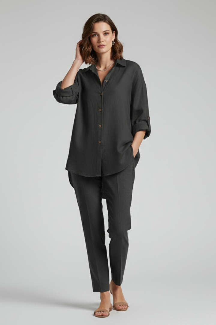 Dame Long Bluse med Knaplukning og Afslappet Form