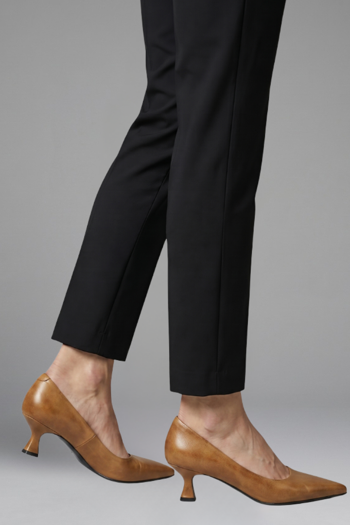 Vivienne | Women's Orthopedic-Style Pointed-Toe Court Heels image 7