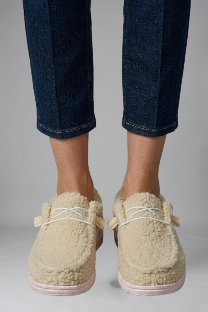 Wilhelmine | Women's Orthopedic-Style Slip-On Loafers for All-Day Wear in Beige