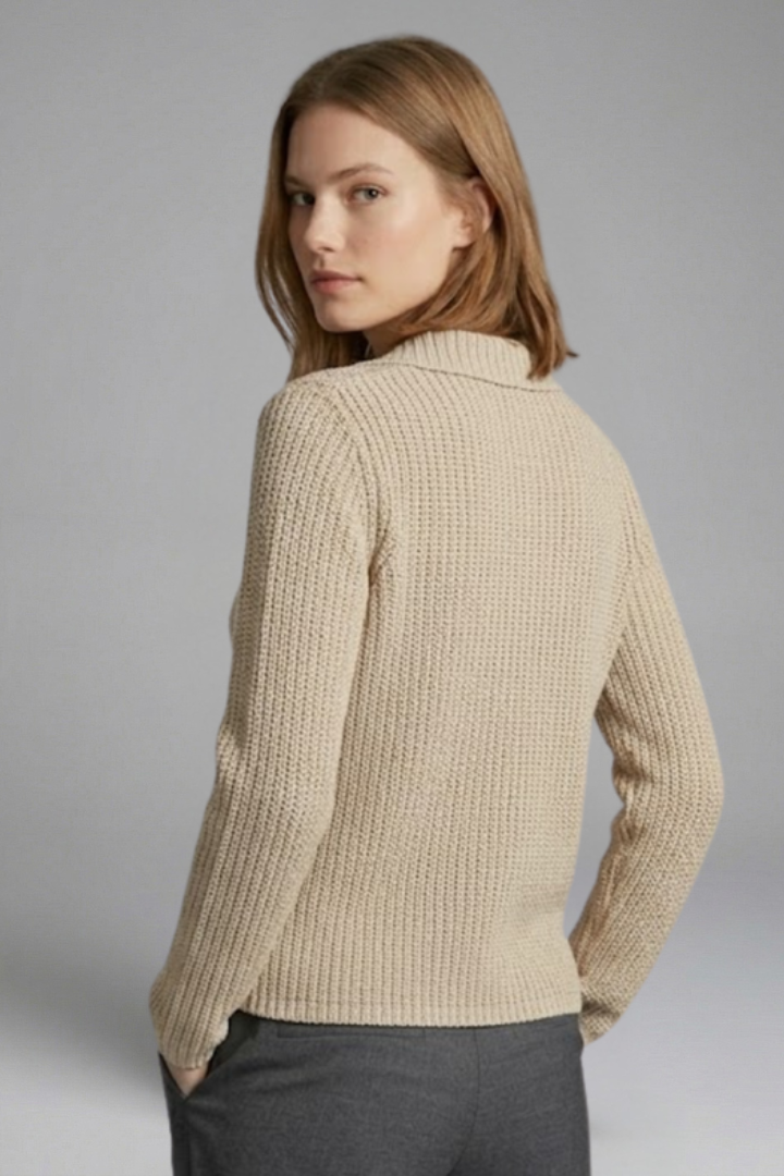 DameTop med Åben Hals og Three-Quarter Ærmes