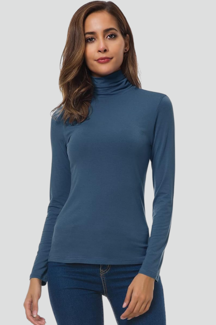 Edda | Women’s Turtleneck Sweater with Long Sleeves and Plain Surface