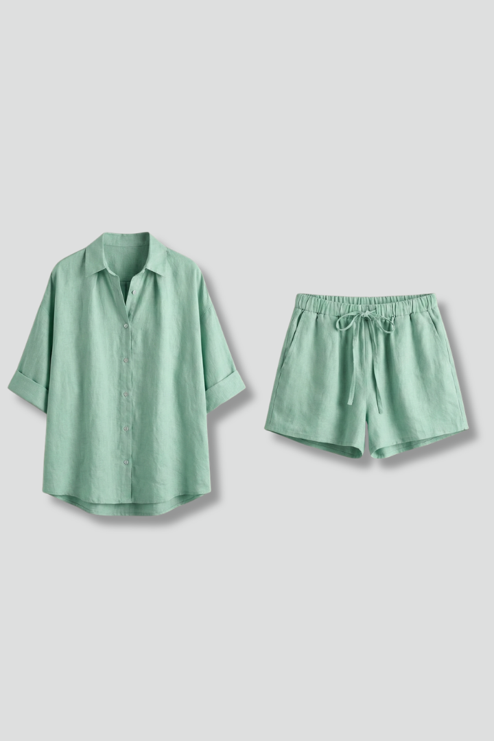 Dame todelt sæt med knaplukning og shorts med snøre