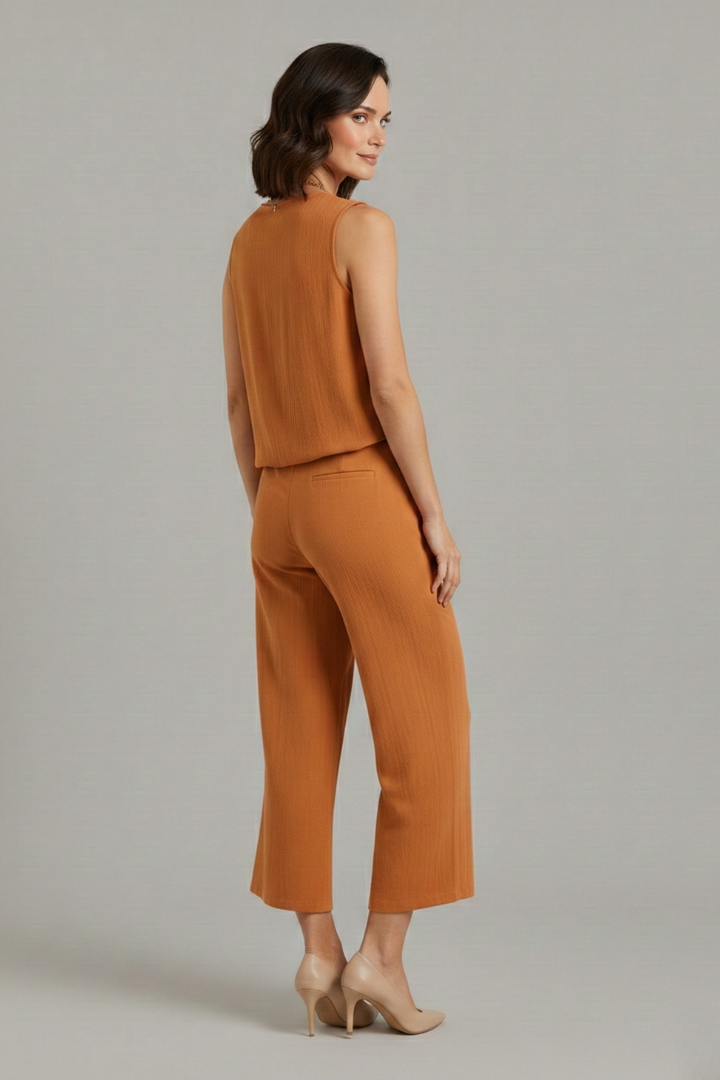 Drusa | Women’s Two-Piece Set with Sleeveless Top and Cropped Trousers