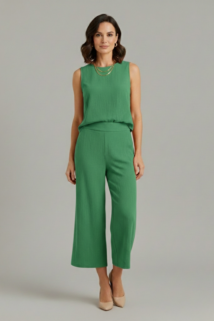 Drusa | Women’s Two-Piece Set with Sleeveless Top and Cropped Trousers