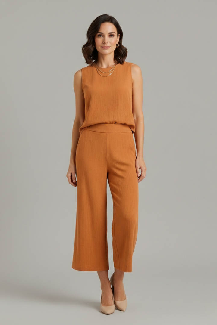 Drusa | Women’s Two-Piece Set with Sleeveless Top and Cropped Trousers