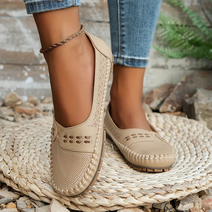 Mary Jane Flats for women - Eveleth, photo 5 of 15