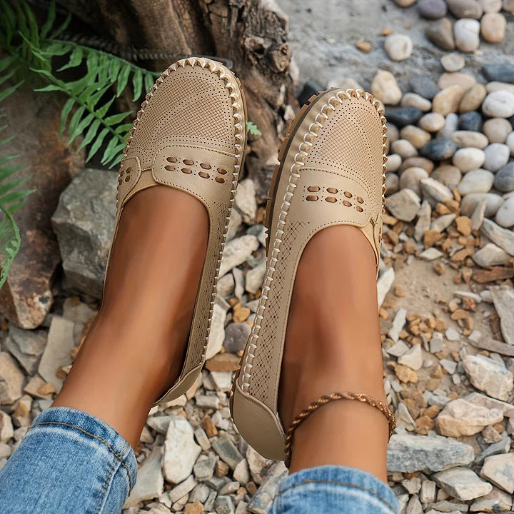 Mary Jane Flats for women - Eveleth, photo 6 of 15