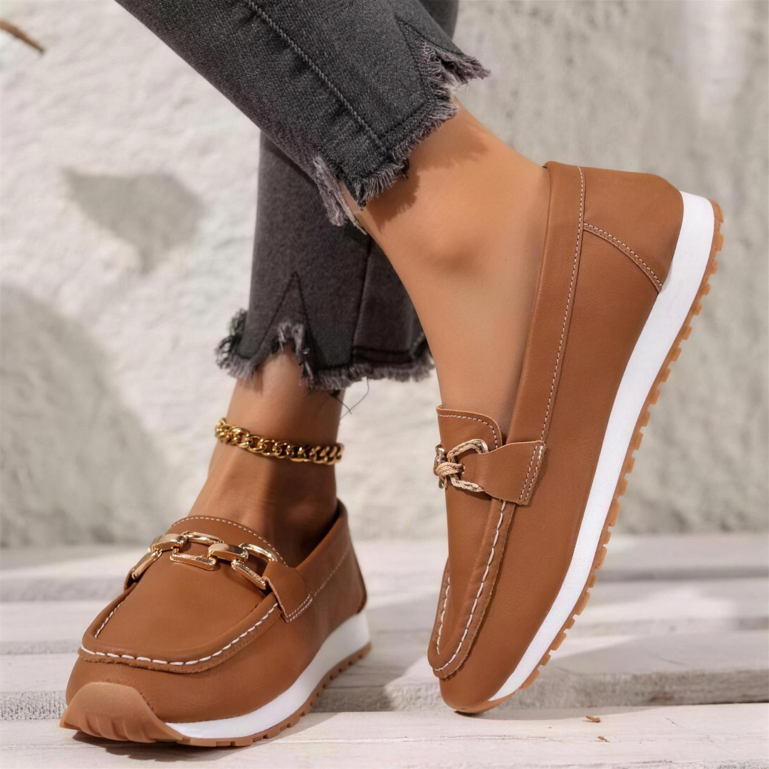 Leighton loafers in brown