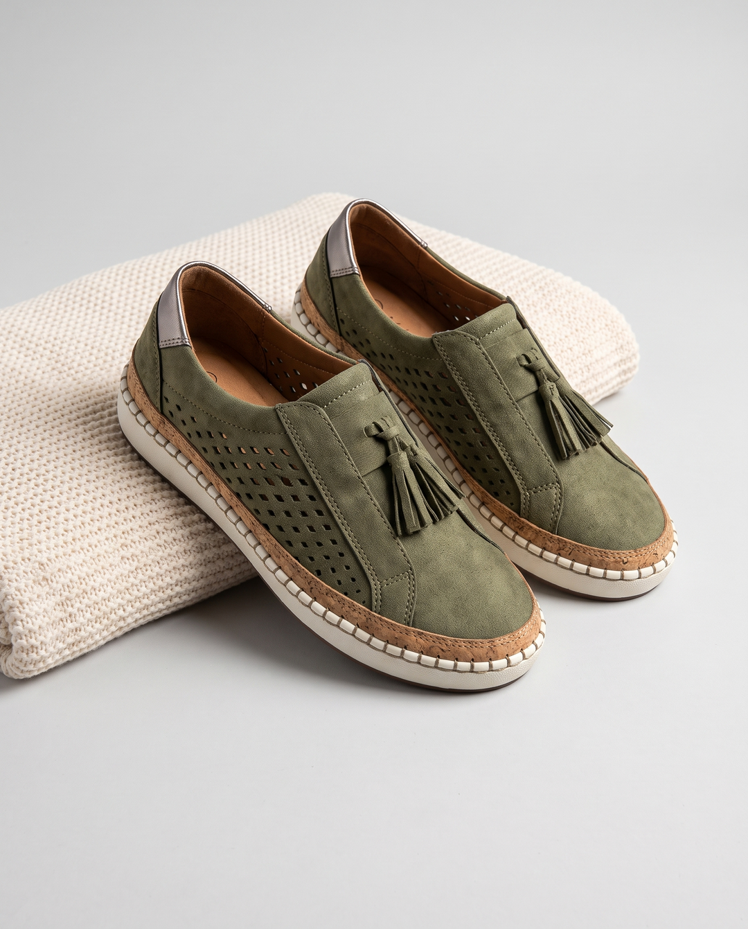 Slip-On Loafers for women - Isabelle in green