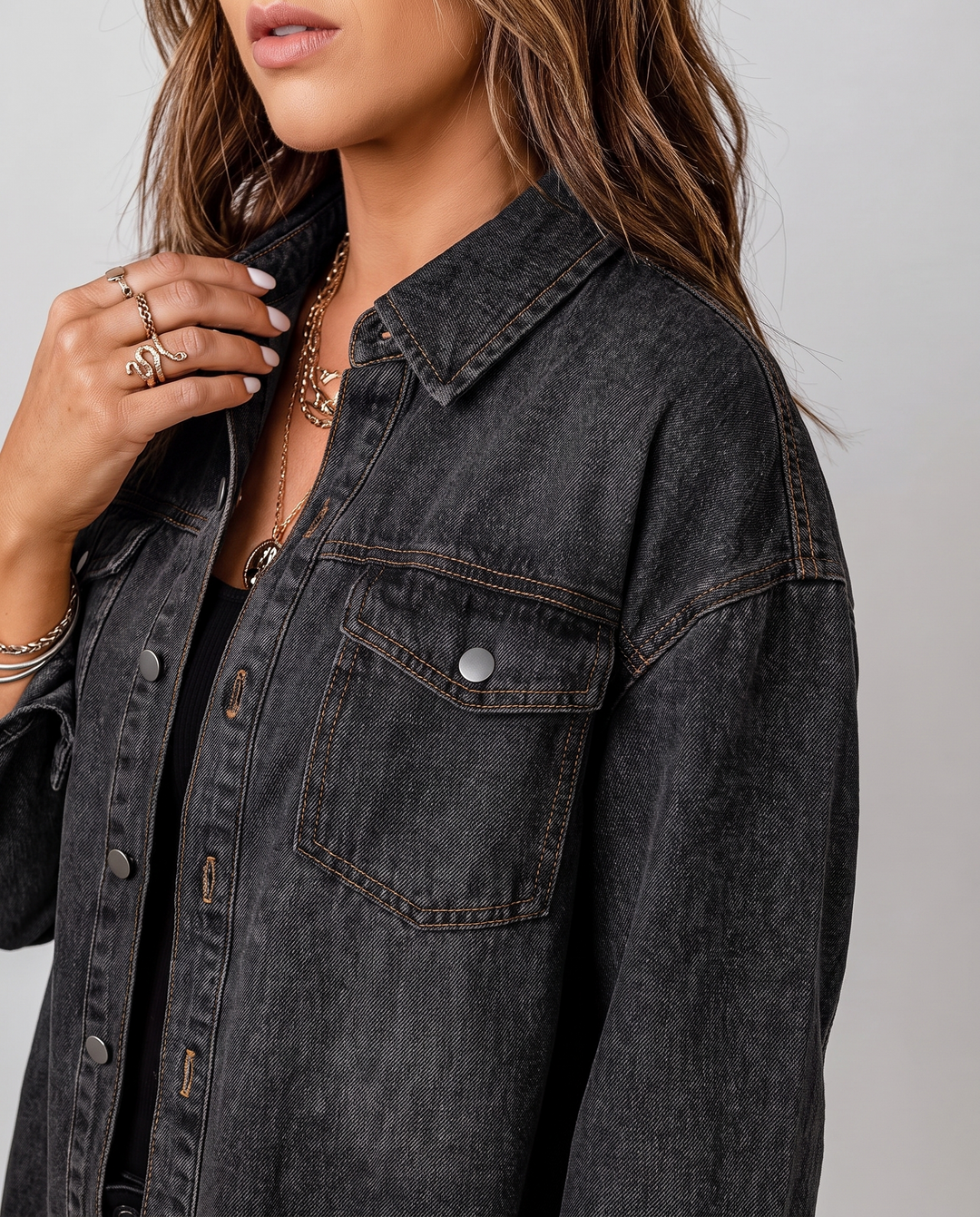 Denim Jacket for women - Zefira, collar and pocket detail