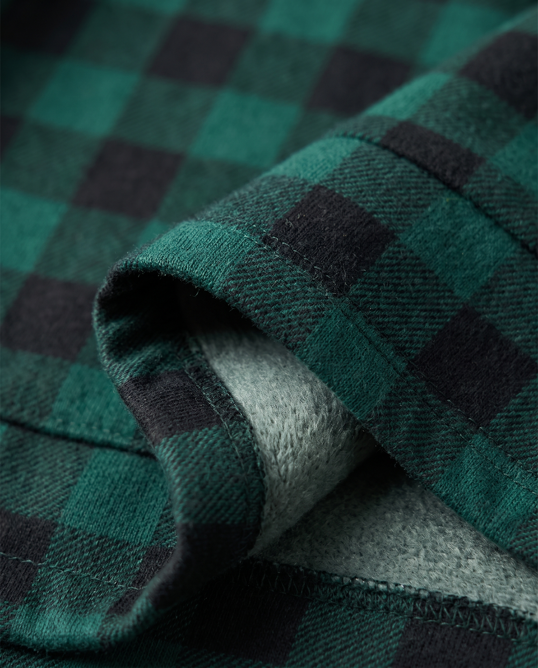 Lunete | Women's Plaid Pet Carrier Hoodie with Front Pouch - fabric detail