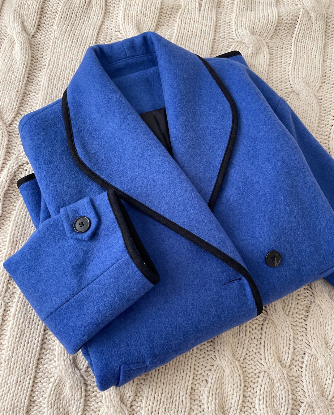Frederique | Women's Oversized Wool Blazer - Blue