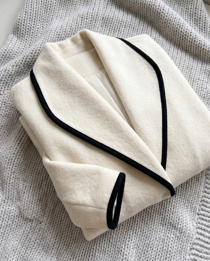 Frederique | Women's Oversized Wool Blazer - White