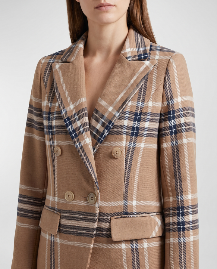 Erlinda | Women’s Blazer with Lapels and Textured Surface - detail
