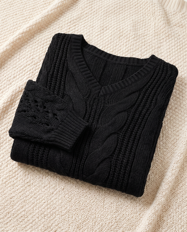 Elaina | Women’s Oversized Sweater with Long Sleeves and Ribbed Cuffs - Black