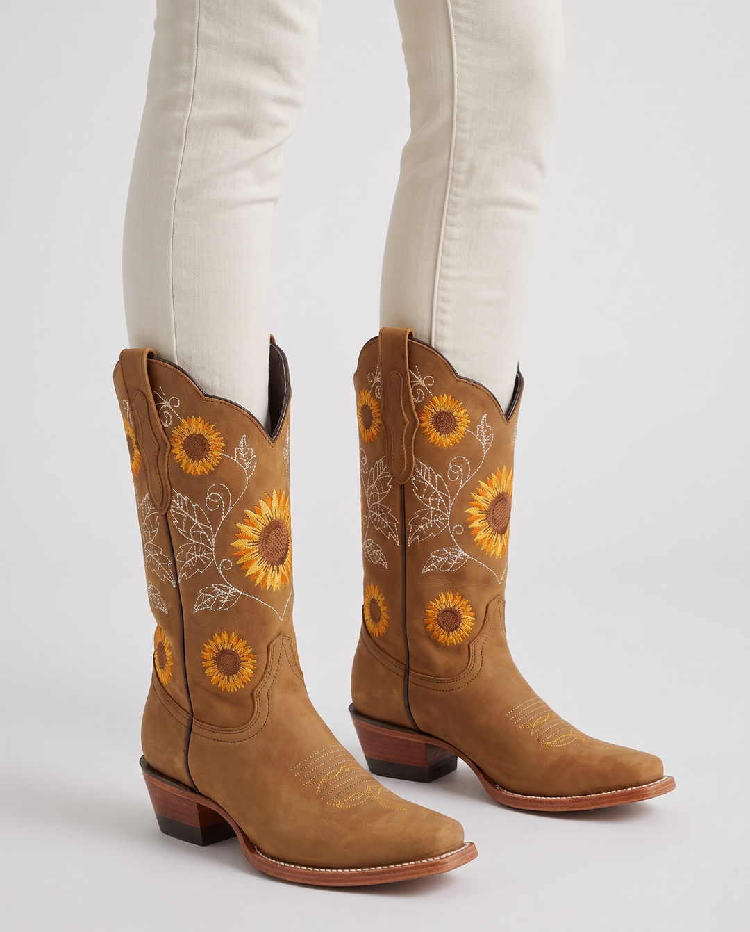 Isabella | Women's Embroidered Western Boots