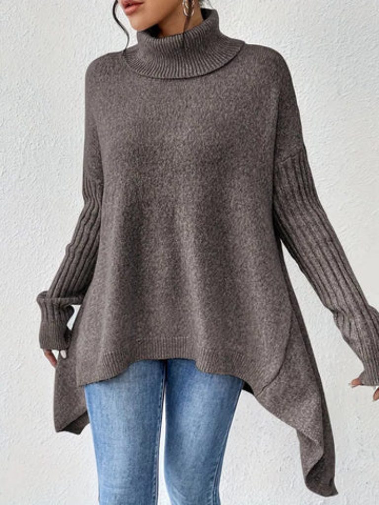 Kunigunde | Women's Oversized Turtleneck Sweater