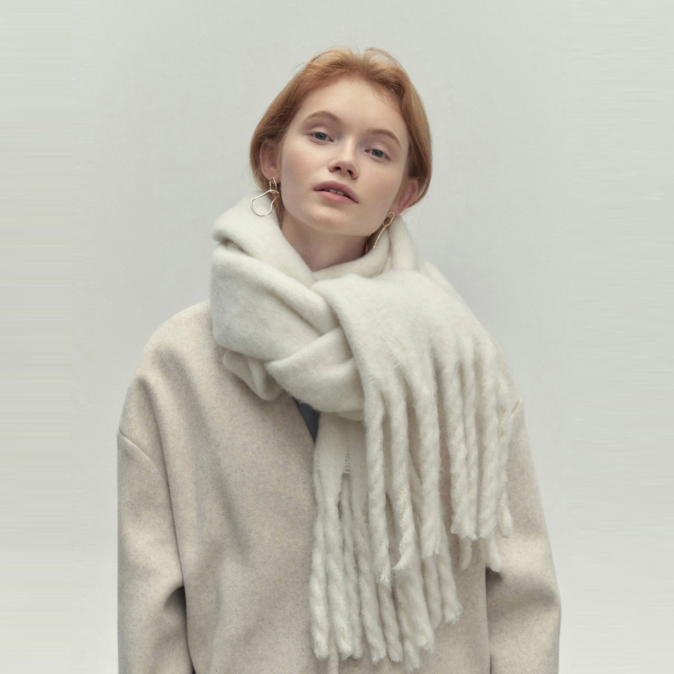 Women's Chunky Fringed Wool-Blend Scarf