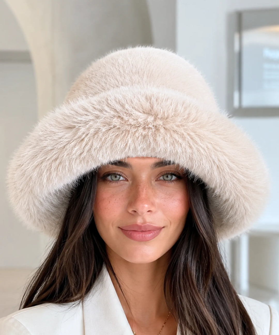 Women's Faux Fur Bucket Hat